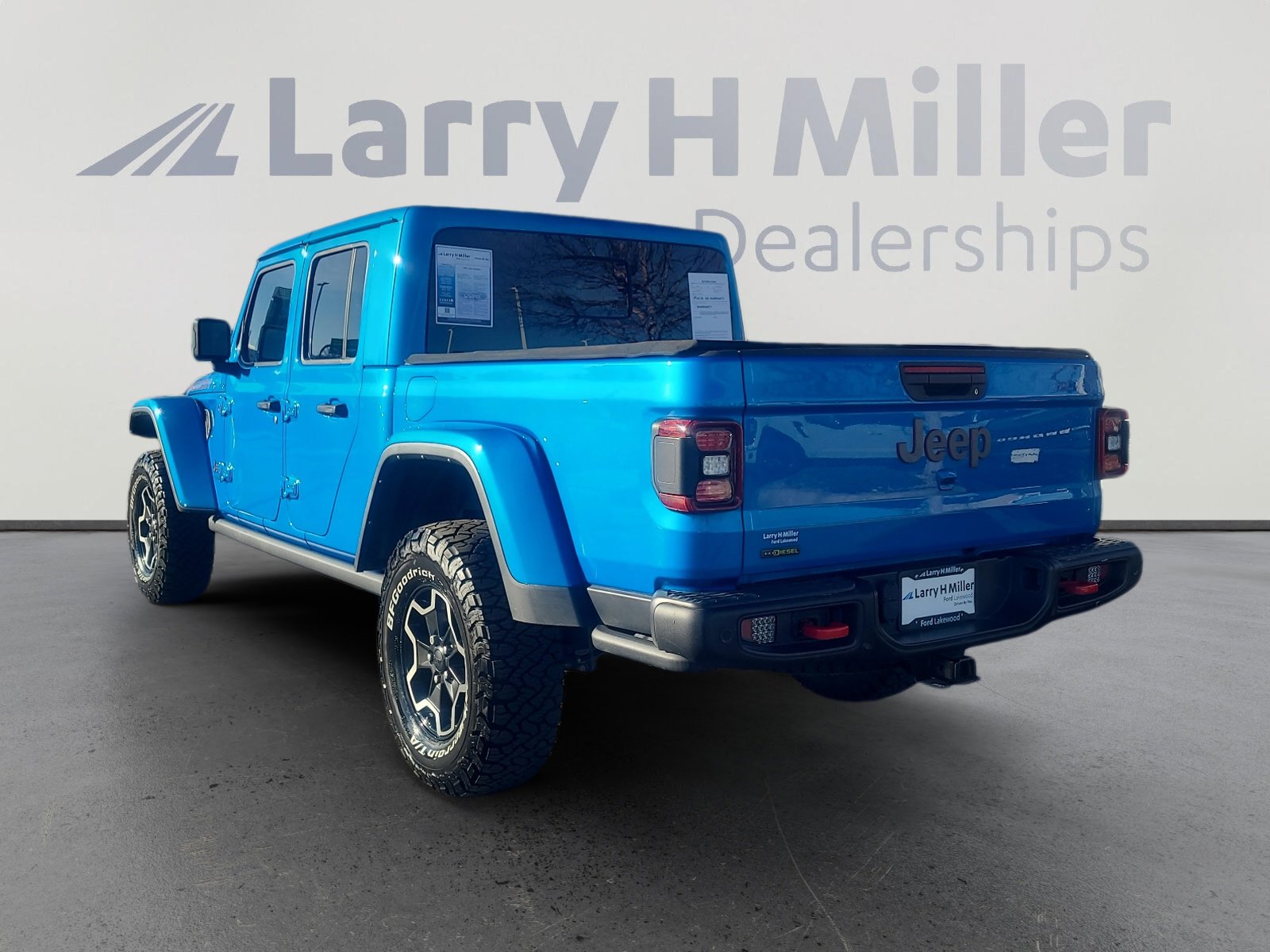 Used 2021 Jeep Gladiator Rubicon image 3