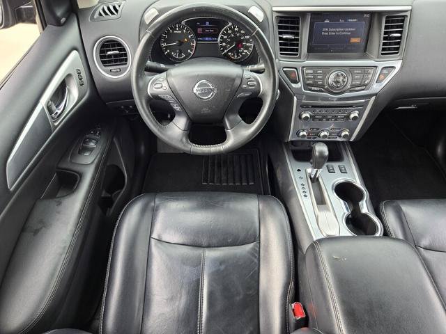 Used 2018 Nissan Pathfinder SL FWD image 14