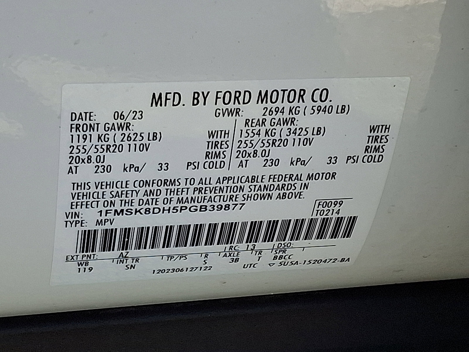 Certified 2023 Ford Explorer XLT w/ Equipment Group 202A AWD/4WD image 27