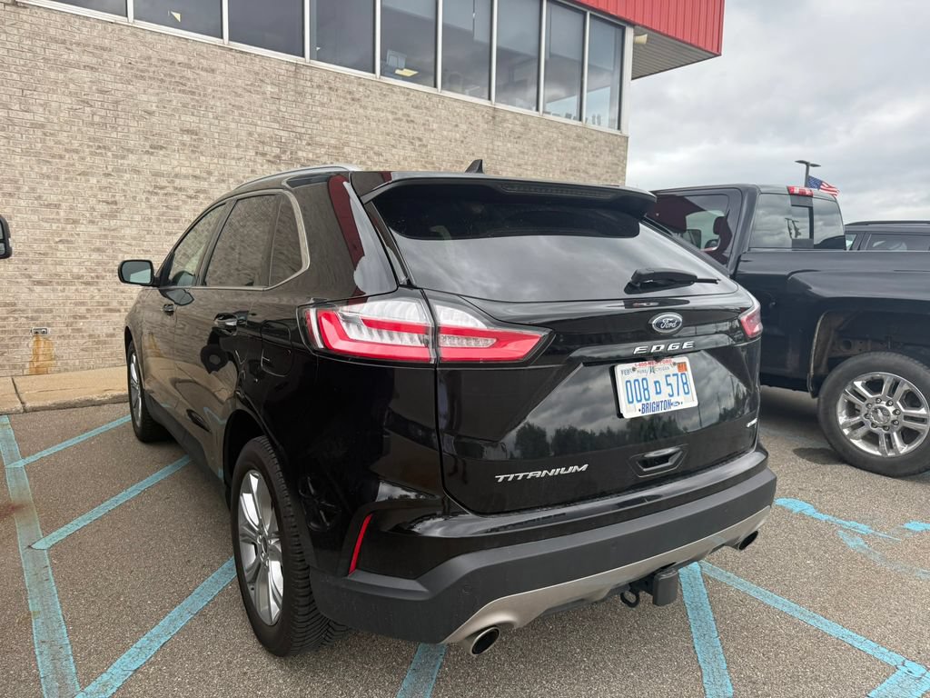Certified 2023 Ford Edge Titanium w/ Class II Trailer Tow Package AWD/4WD image 6
