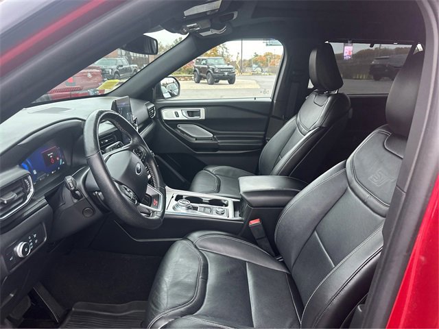 Certified 2020 Ford Explorer ST w/ ST High-Performance Pack image 9