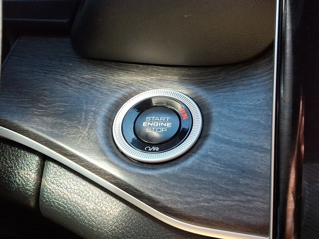 Used 2024 Jeep Grand Cherokee Limited image 28