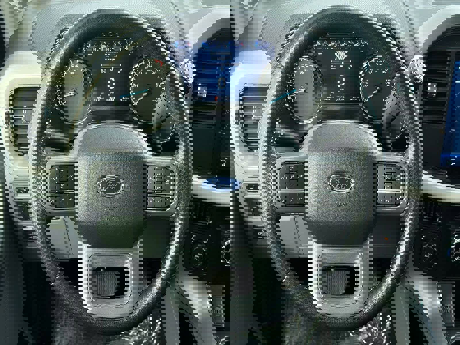 Certified 2021 Ford F150 XLT w/ Equipment Group 302A High image 23