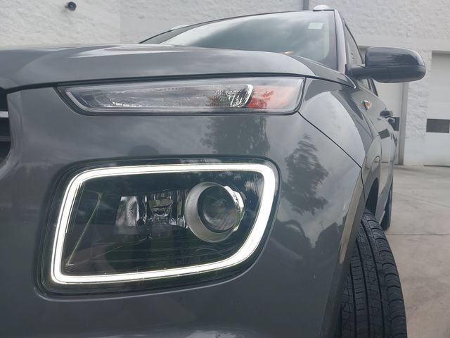 Used 2022 Hyundai Venue Limited FWD image 28