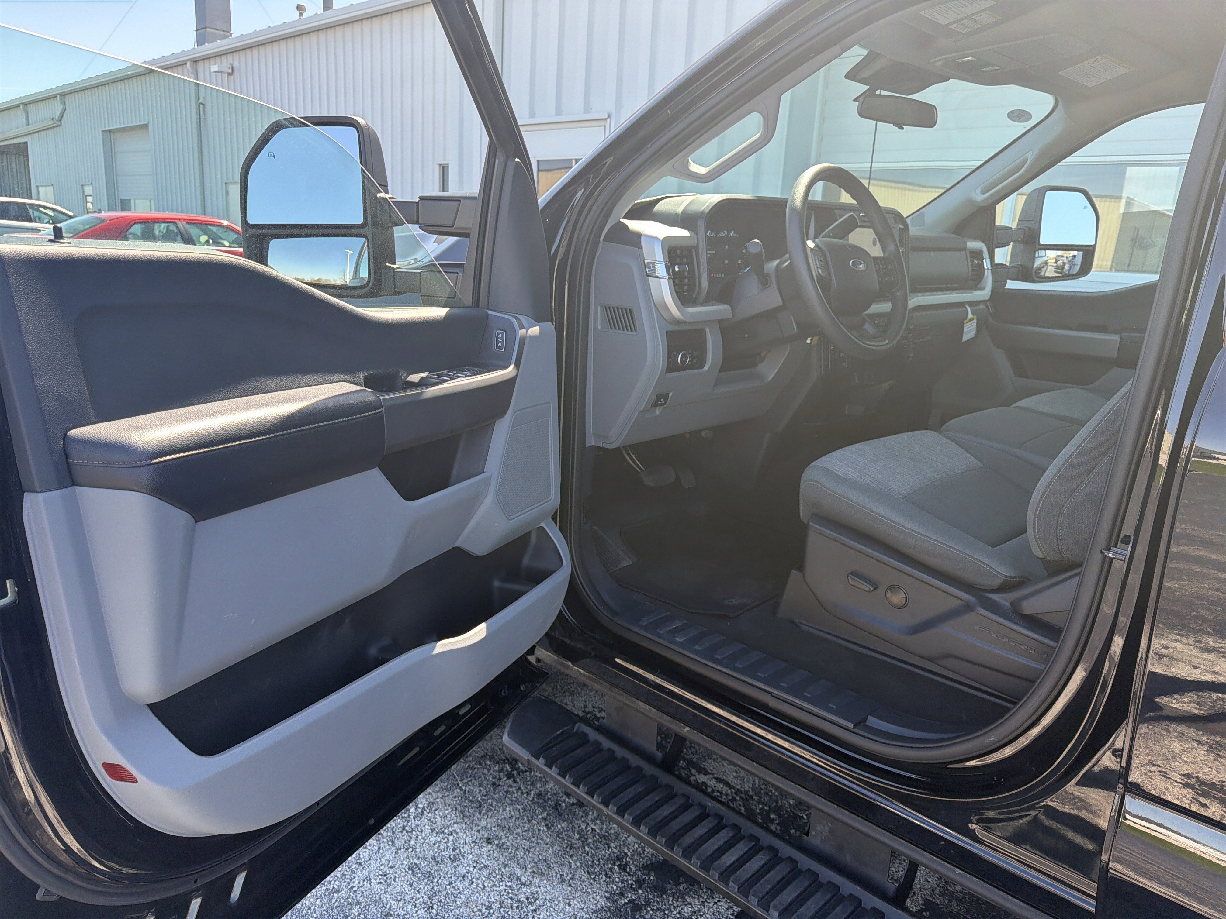 Certified 2025 Ford F250 XLT AWD/4WD image 43