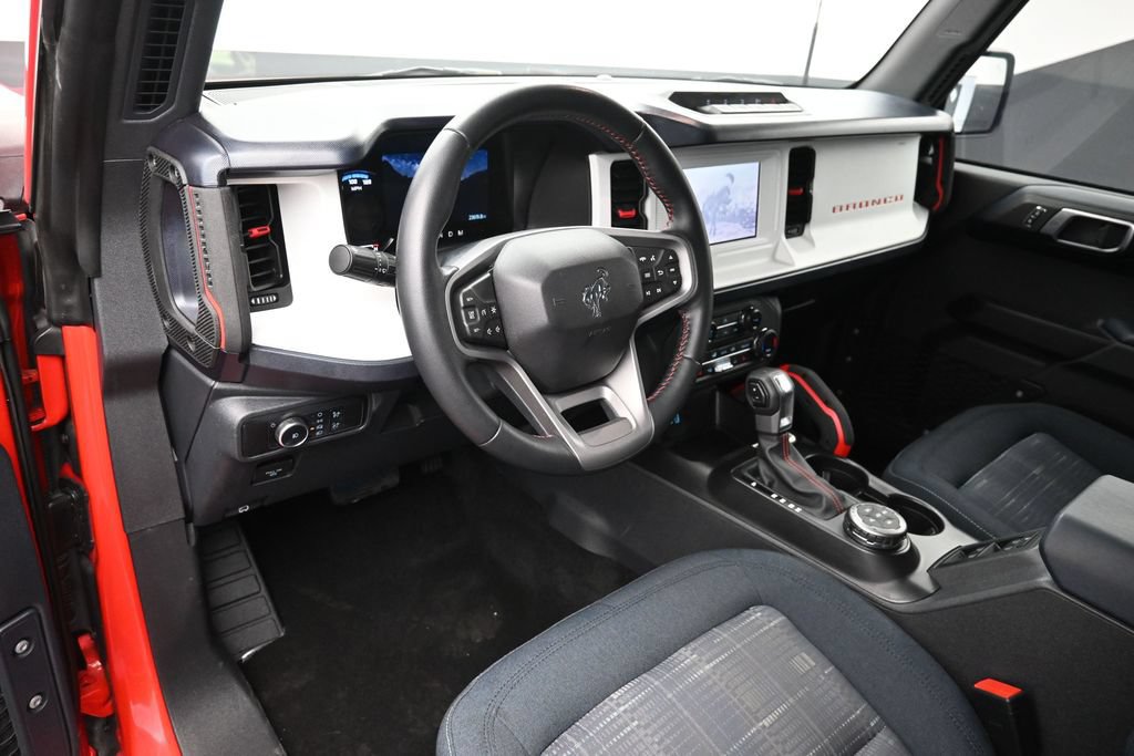 Certified 2023 Ford Bronco Heritage Edition AWD/4WD image 21