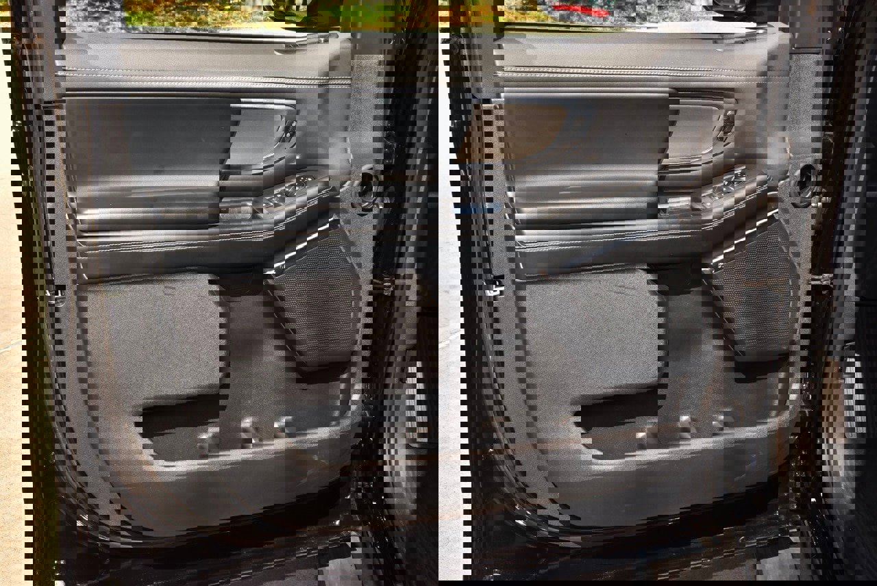 Certified 2025 Ford Expedition Max Platinum image 36