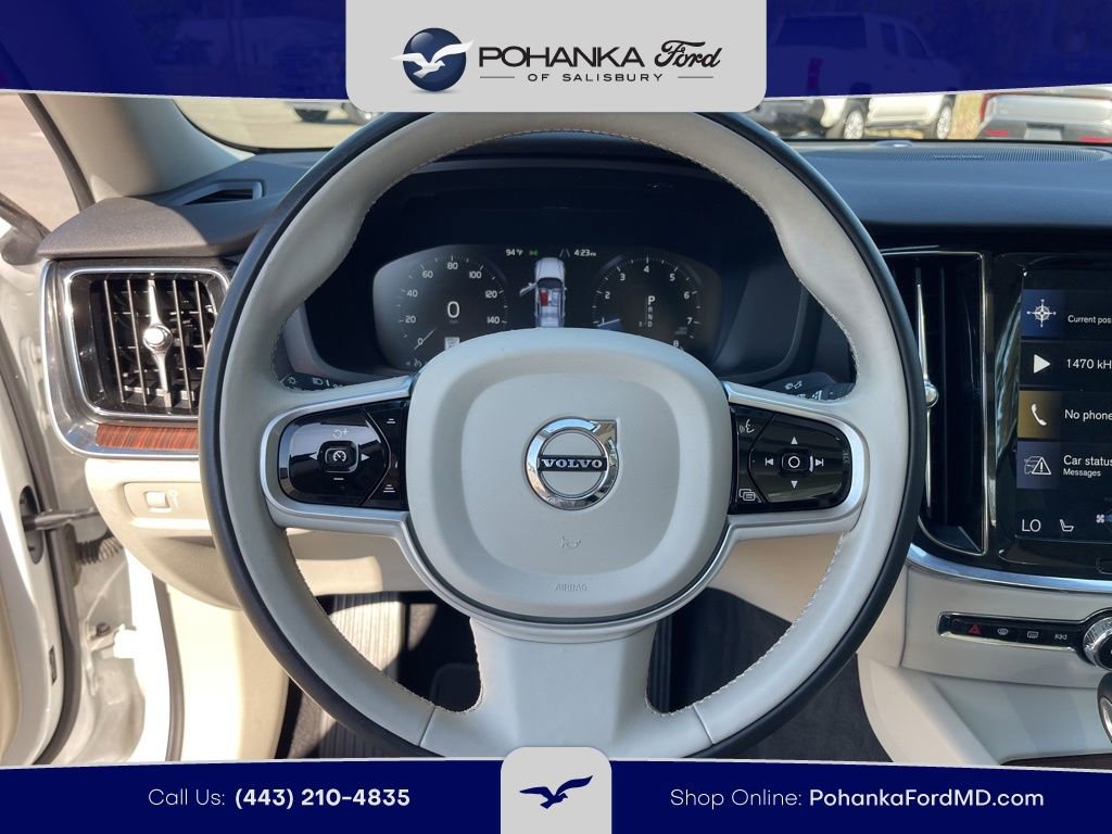 Used 2020 Volvo S60 T5 Momentum w/ Premium Package image 15