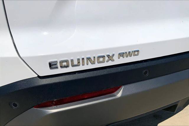 Used 2026 Chevrolet Equinox LT AWD/4WD image 10