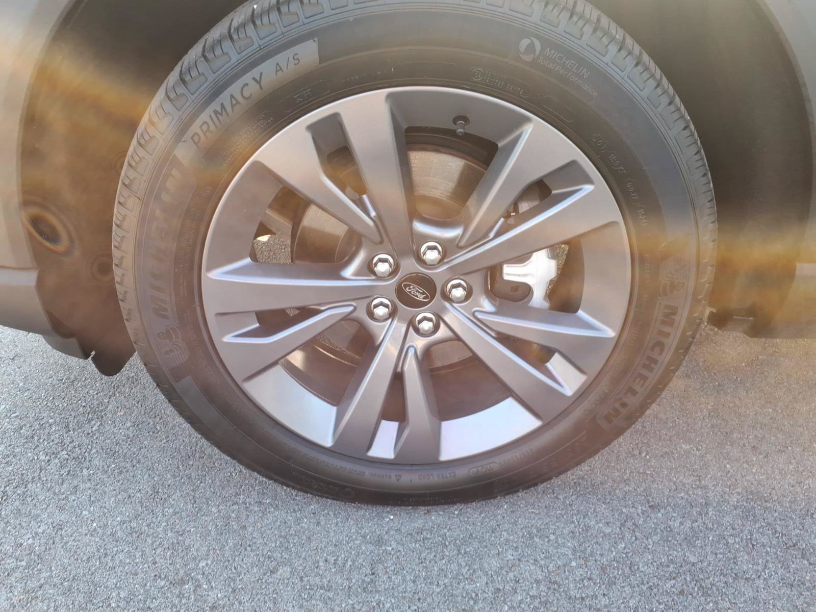 Certified 2025 Ford Explorer Active w/ Active Comfort Package AWD/4WD image 9