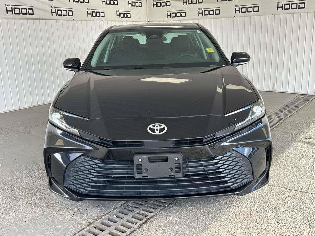 Used 2025 Toyota Camry LE FWD image 2