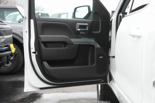 Used 2018 Chevrolet Silverado 1500 LT w/ Texas Edition image 30