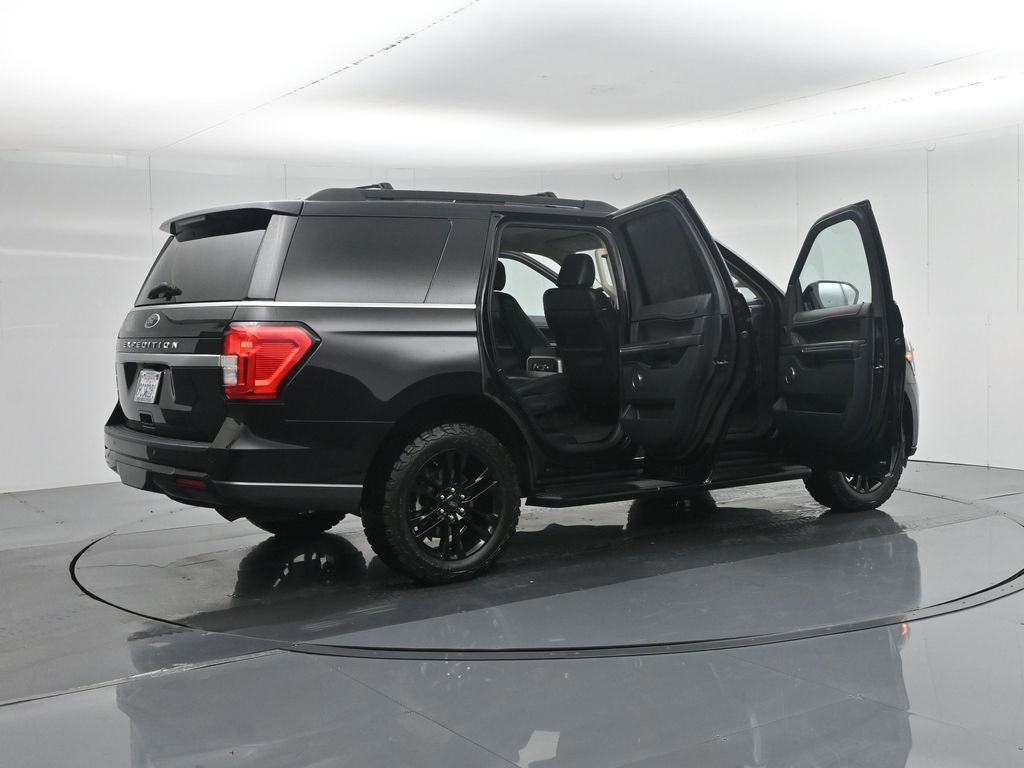 Certified 2022 Ford Expedition XLT image 35