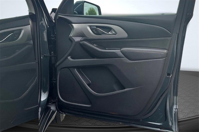 Used 2019 Chevrolet Traverse LT image 24