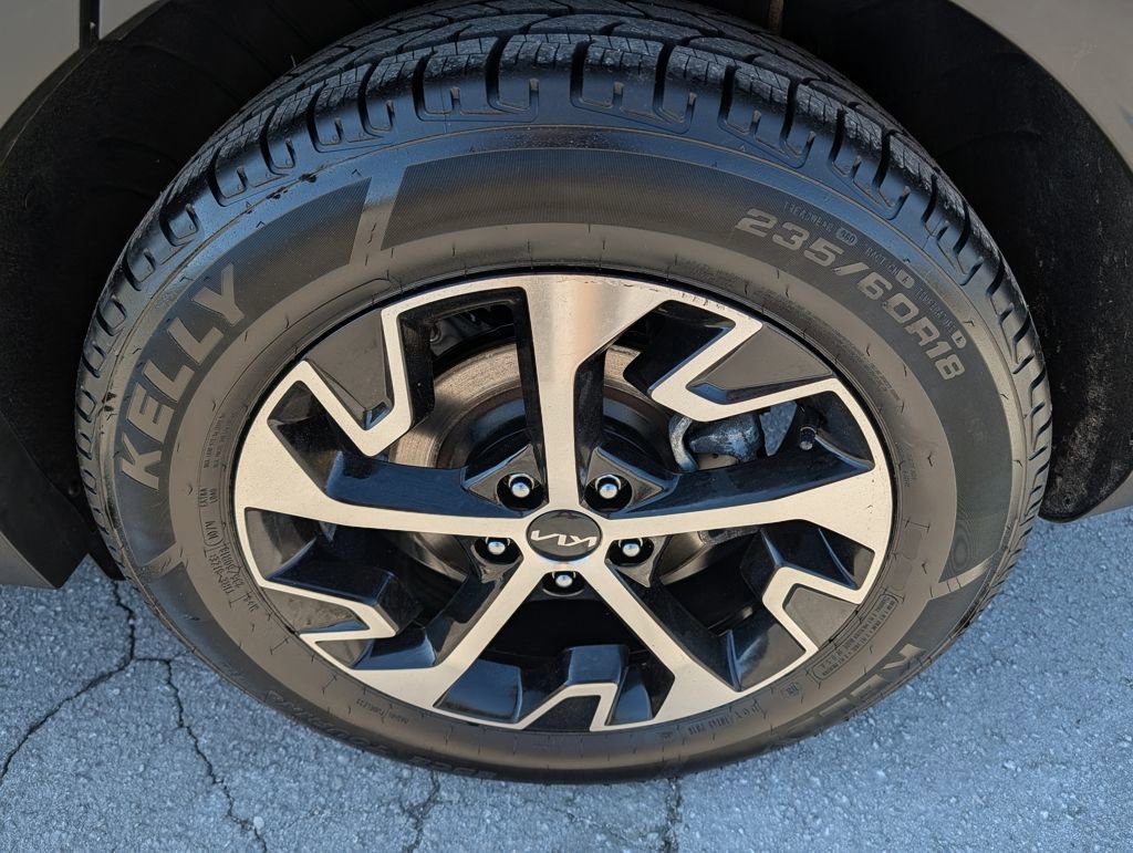 Used 2023 Kia Sportage EX image 31