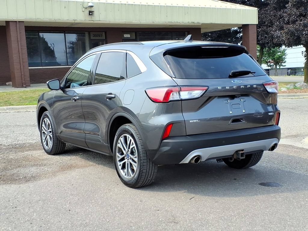 Certified 2020 Ford Escape SEL AWD/4WD image 3