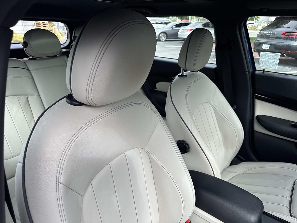 Used 2019 MINI Cooper Clubman S w/ Starlight Blue Edition FWD image 35