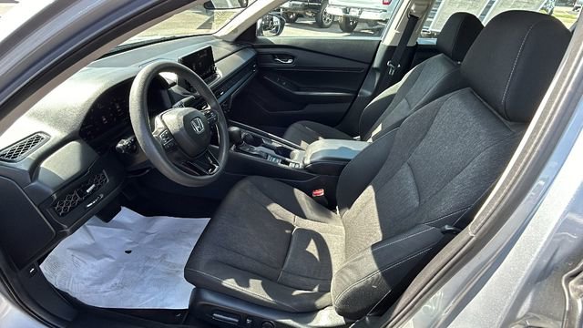 Used 2023 Honda Accord EX image 15