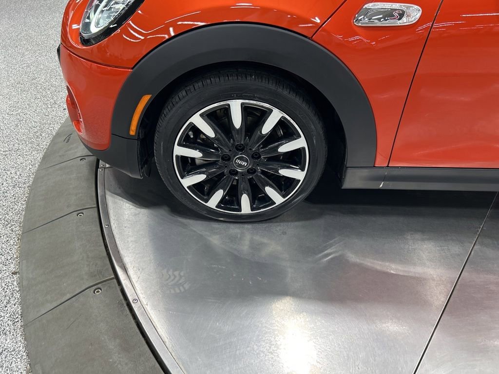 Used 2020 MINI Cooper S w/ Premium Package FWD image 27