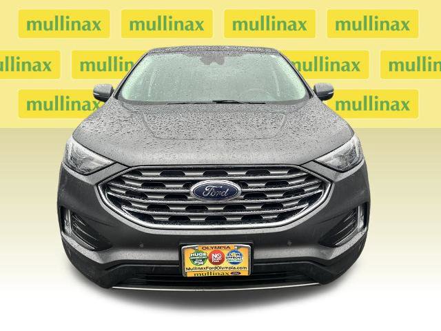 Certified 2022 Ford Edge Titanium w/ Class II Trailer Tow Package image 16