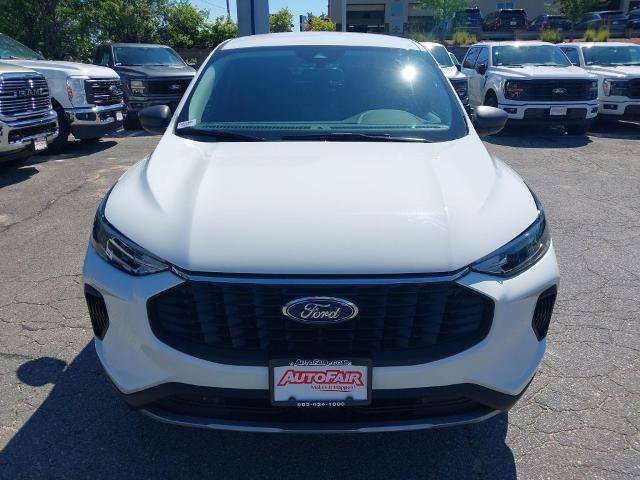 Certified 2024 Ford Escape Active AWD/4WD image 3