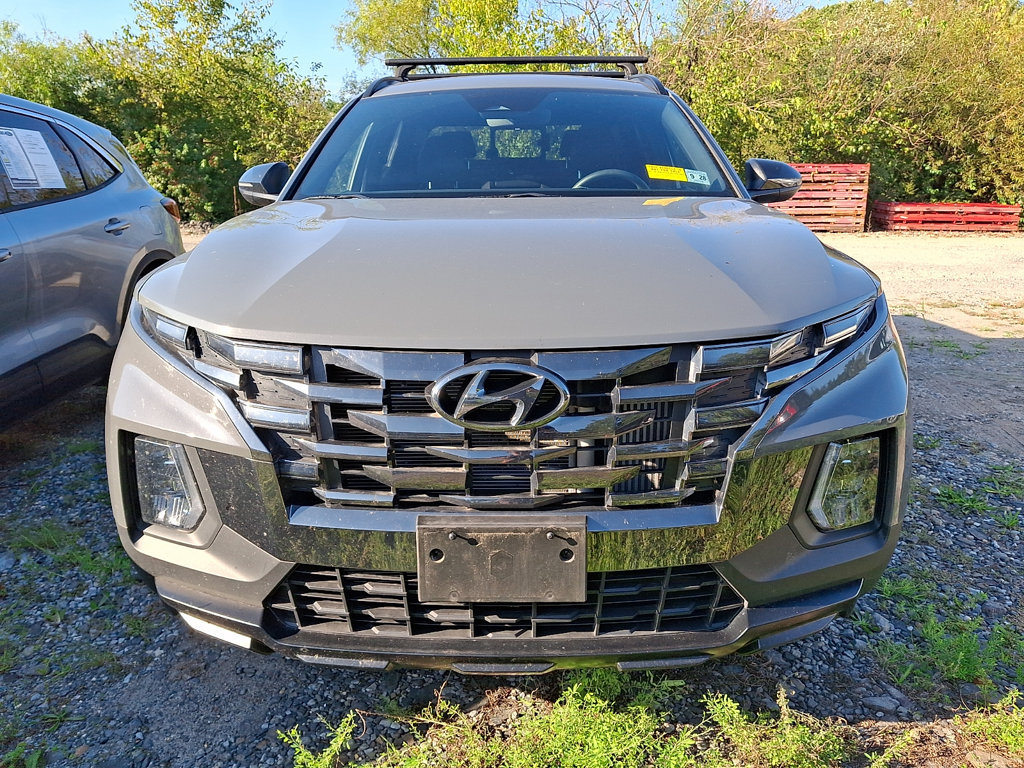 Used 2024 Hyundai Santa Cruz Night AWD/4WD image 2
