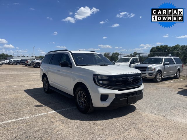 Certified 2025 Ford Expedition Active AWD/4WD image 2