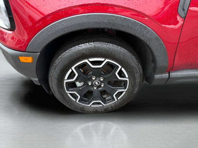 Certified 2025 Ford Bronco Sport Outer Banks w/ Outer Banks Tech Package+ AWD/4WD image 28