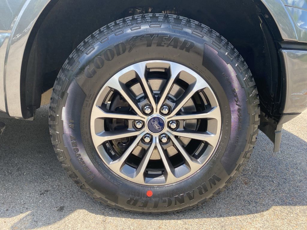 Certified 2019 Ford F150 XLT w/ Equipment Group 302A Luxury AWD/4WD image 9