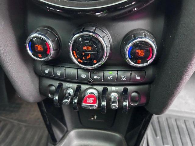 Used 2023 MINI Cooper 2-Door Hardtop image 15