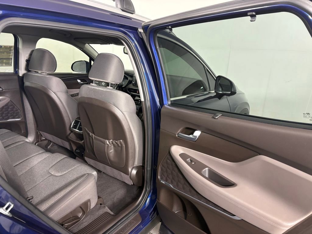 Used 2020 Hyundai Santa Fe SEL w/ Convenience Package image 33