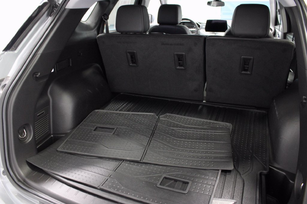 Used 2024 Chevrolet Blazer LT w/ LPO, Floor Liner Package FWD image 13