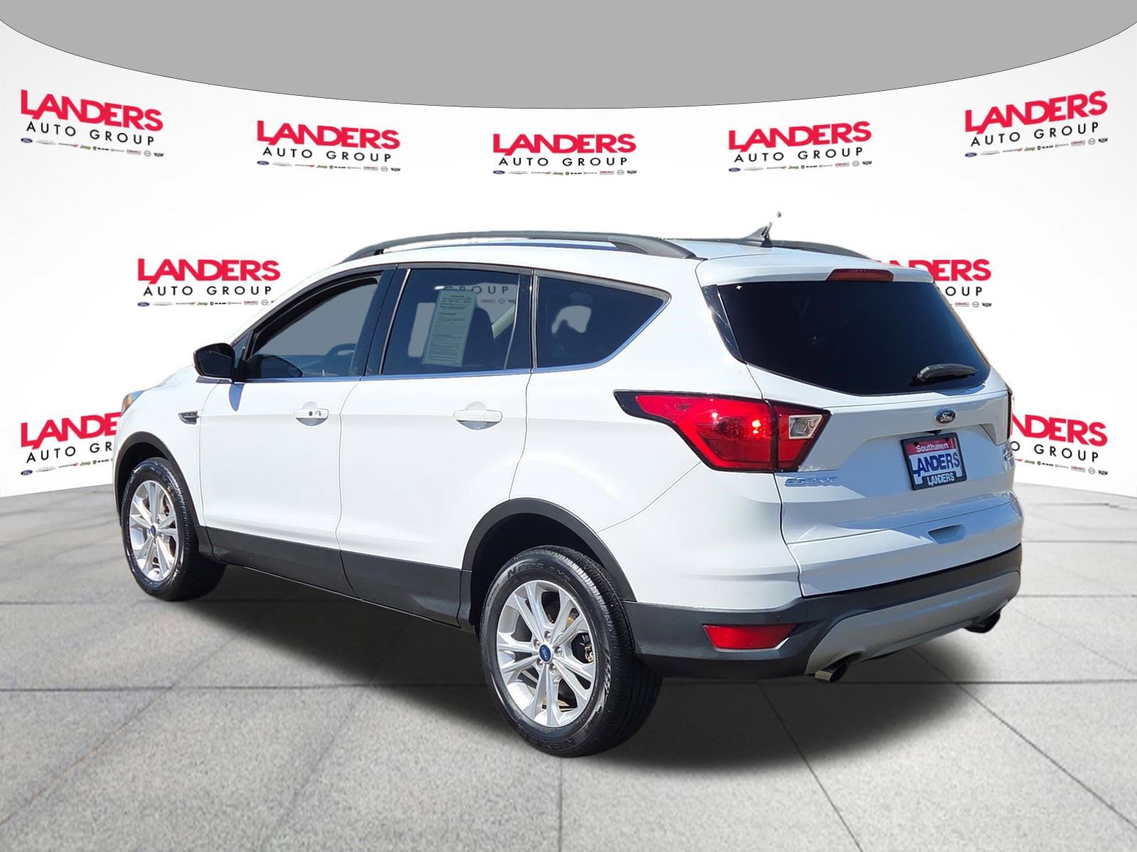 Certified 2019 Ford Escape SEL AWD/4WD image 5