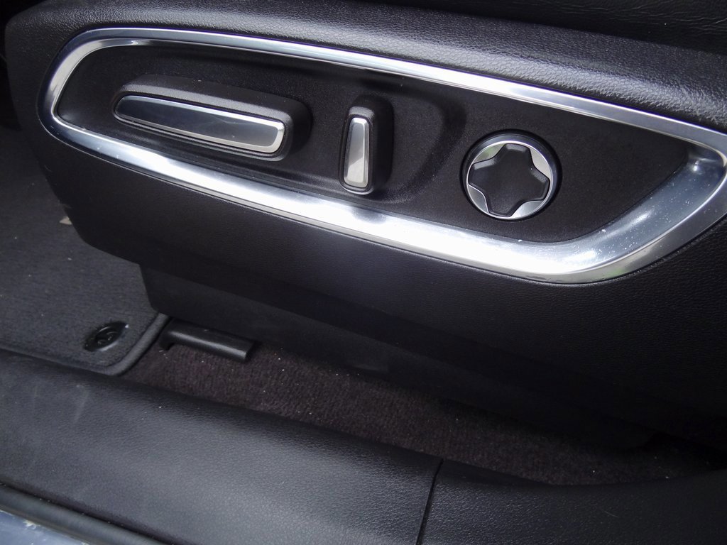 Used 2019 Acura MDX FWD w/ Advance Package image 12