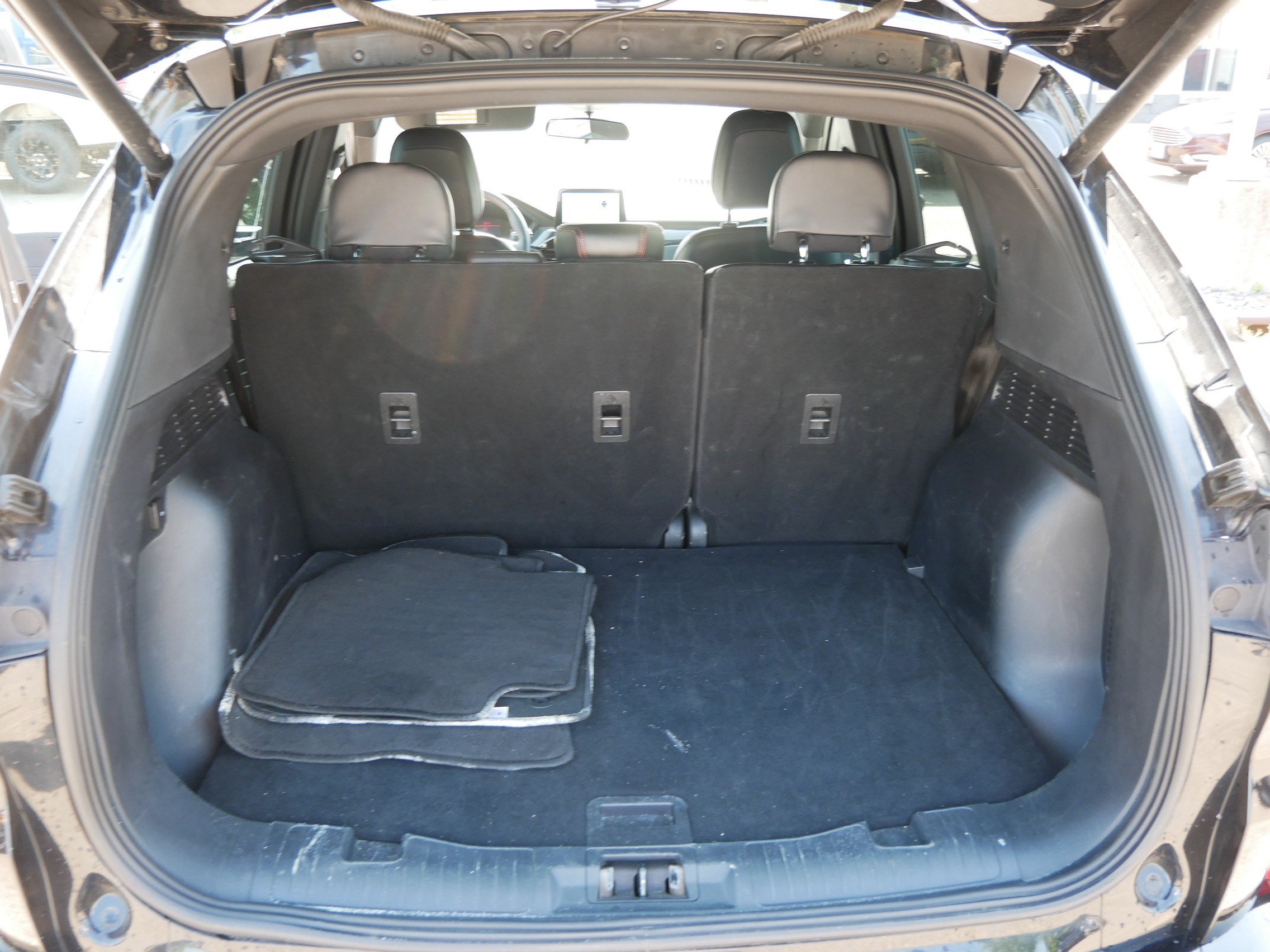 Certified 2024 Ford Escape ST-Line AWD/4WD image 18