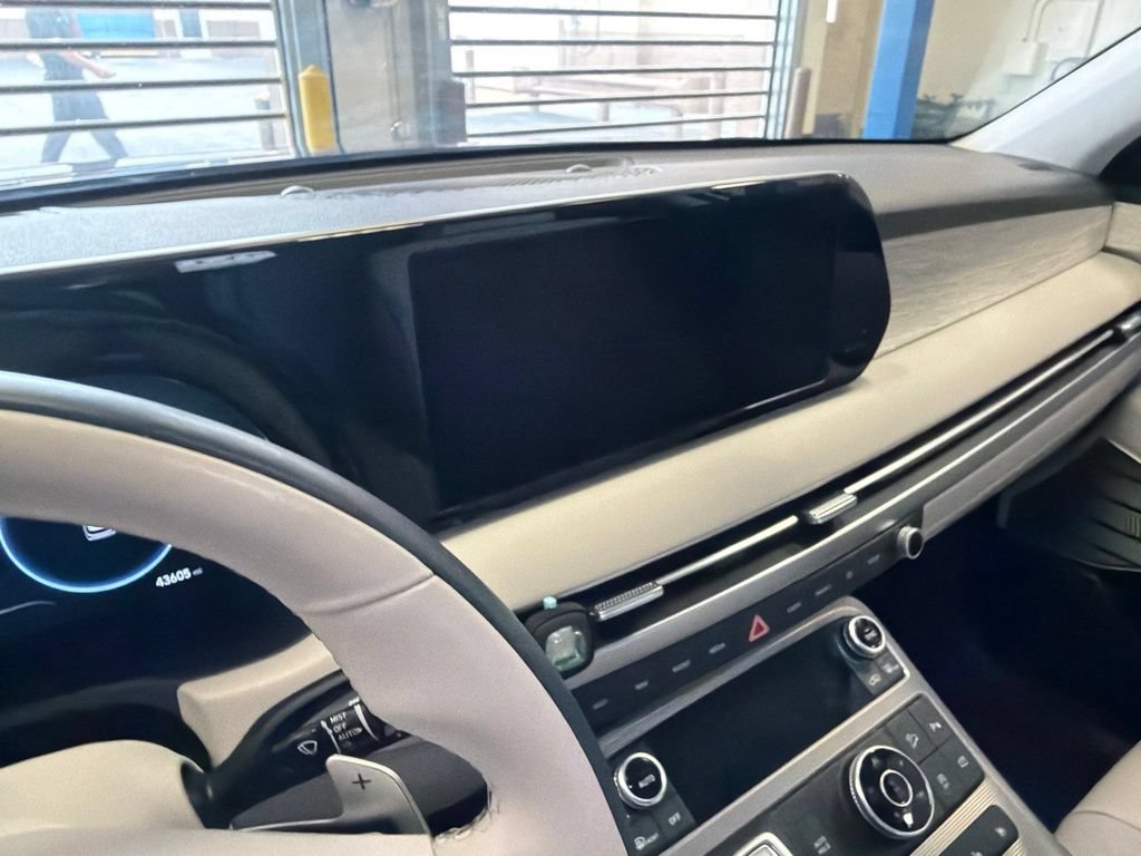 Used 2024 Hyundai Palisade Calligraphy AWD/4WD image 4