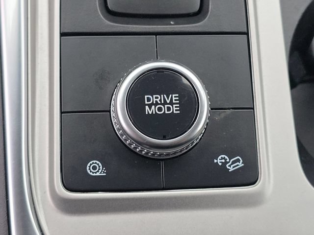 Certified 2023 Ford Explorer Limited w/ Limited Technology Package AWD/4WD image 37