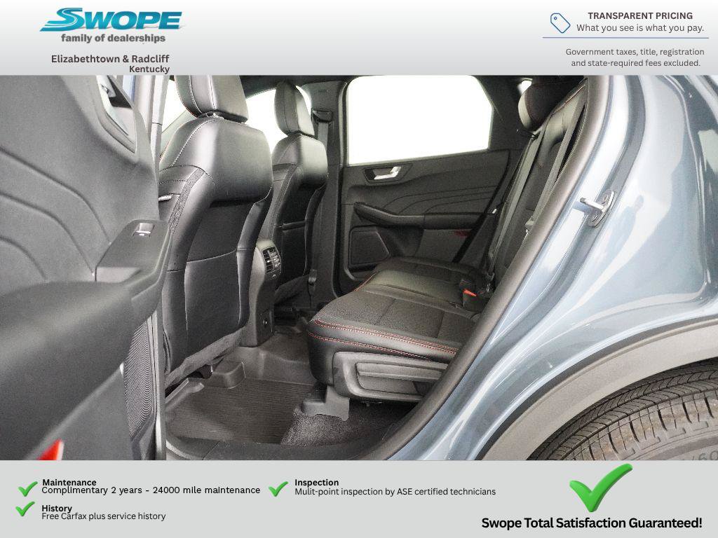 Certified 2025 Ford Escape ST-Line w/ Tech Pack #1 AWD/4WD image 11