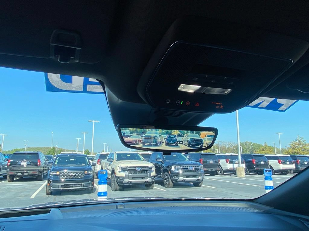 Used 2025 Chevrolet Blazer EV RS AWD/4WD image 19