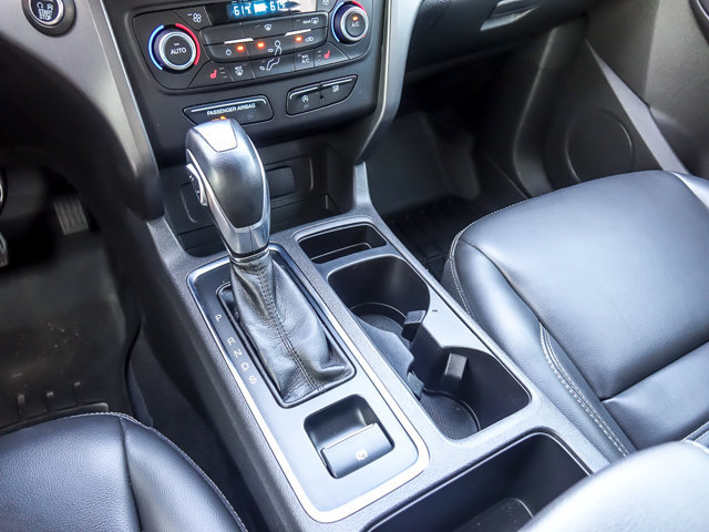 Certified 2019 Ford Escape SEL AWD/4WD image 19