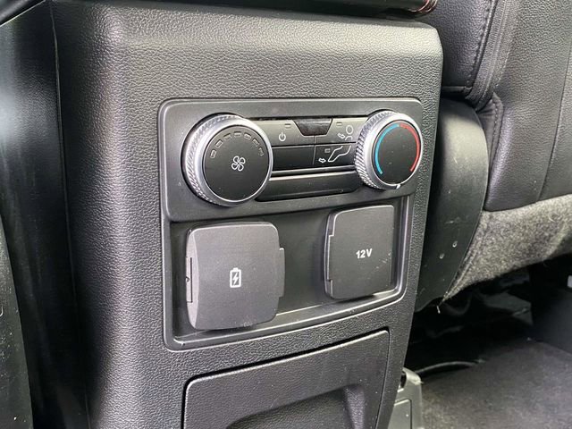 Certified 2023 Ford Explorer ST-Line w/ Class IV Trailer Tow Package image 17