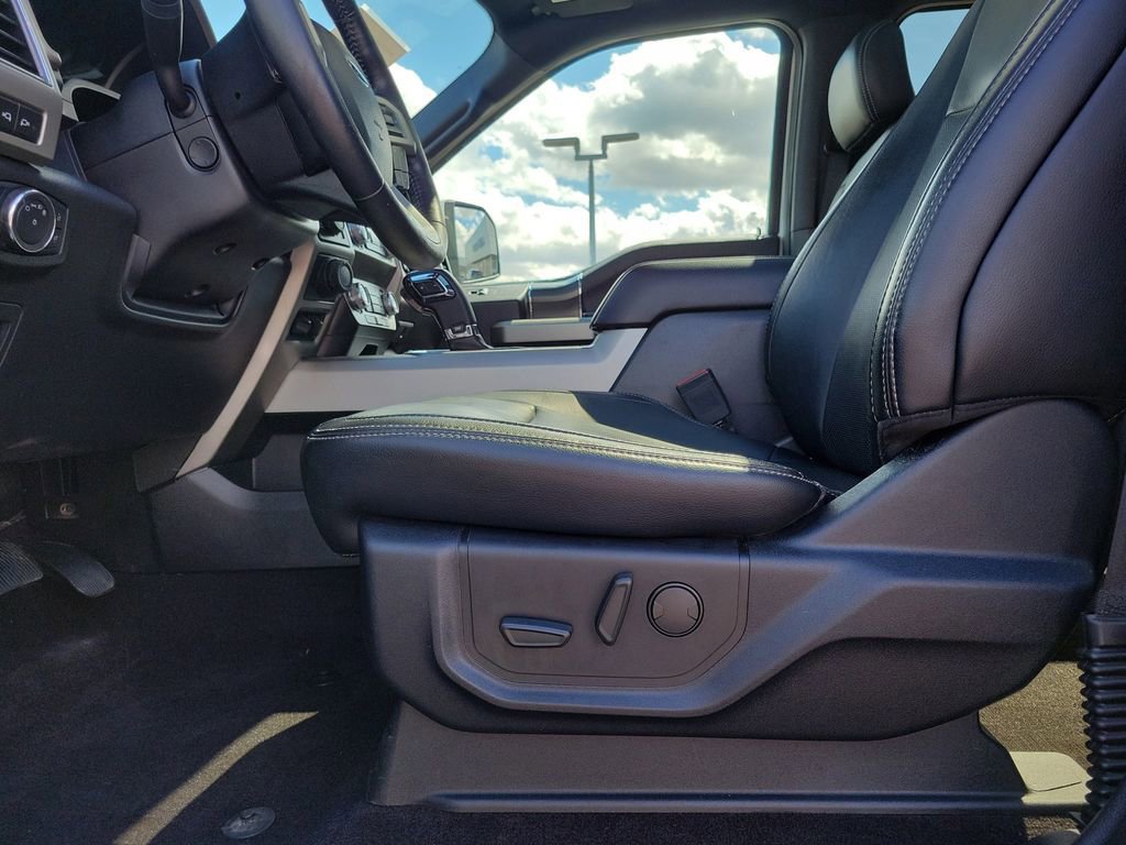 Certified 2019 Ford F150 Lariat w/ Equipment Group 502A Luxury image 19