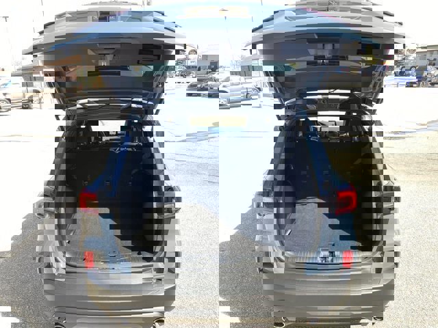 Certified 2025 Ford Escape ST-Line w/ Cold Weather Package image 19