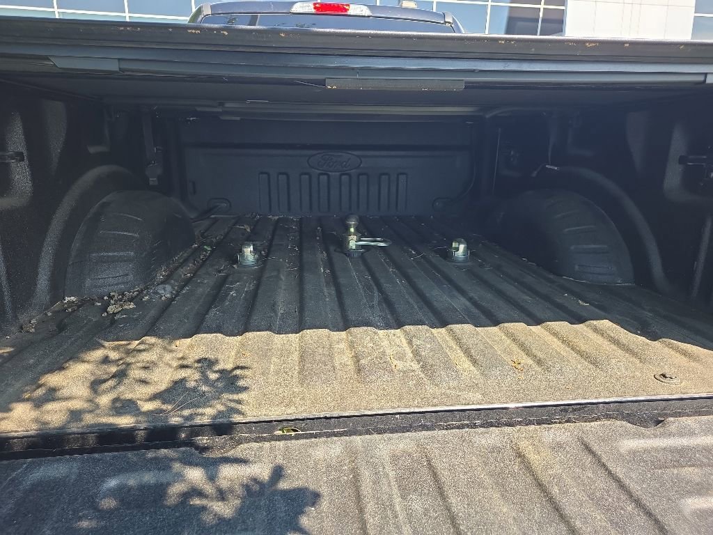 Certified 2022 Ford F250 Lariat w/ Black Appearance Package AWD/4WD image 17