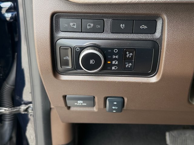 Certified 2024 Ford F350 King Ranch w/ Tremor Off-Road Package AWD/4WD image 39