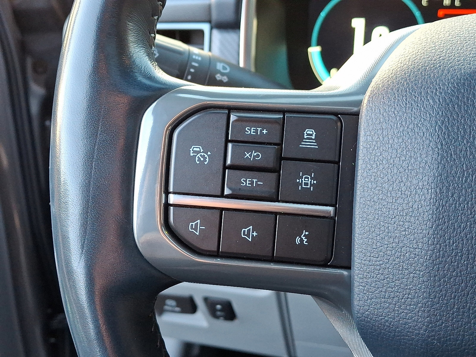 Certified 2022 Ford F150 Limited image 23