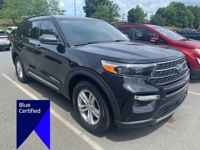 Certified 2023 Ford Explorer XLT w/ Equipment Group 202A RWD image 3