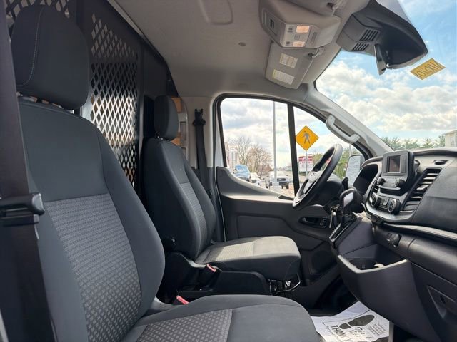 Certified 2024 Ford Transit 250 Low Roof w/ Exterior Upgrade Package image 33