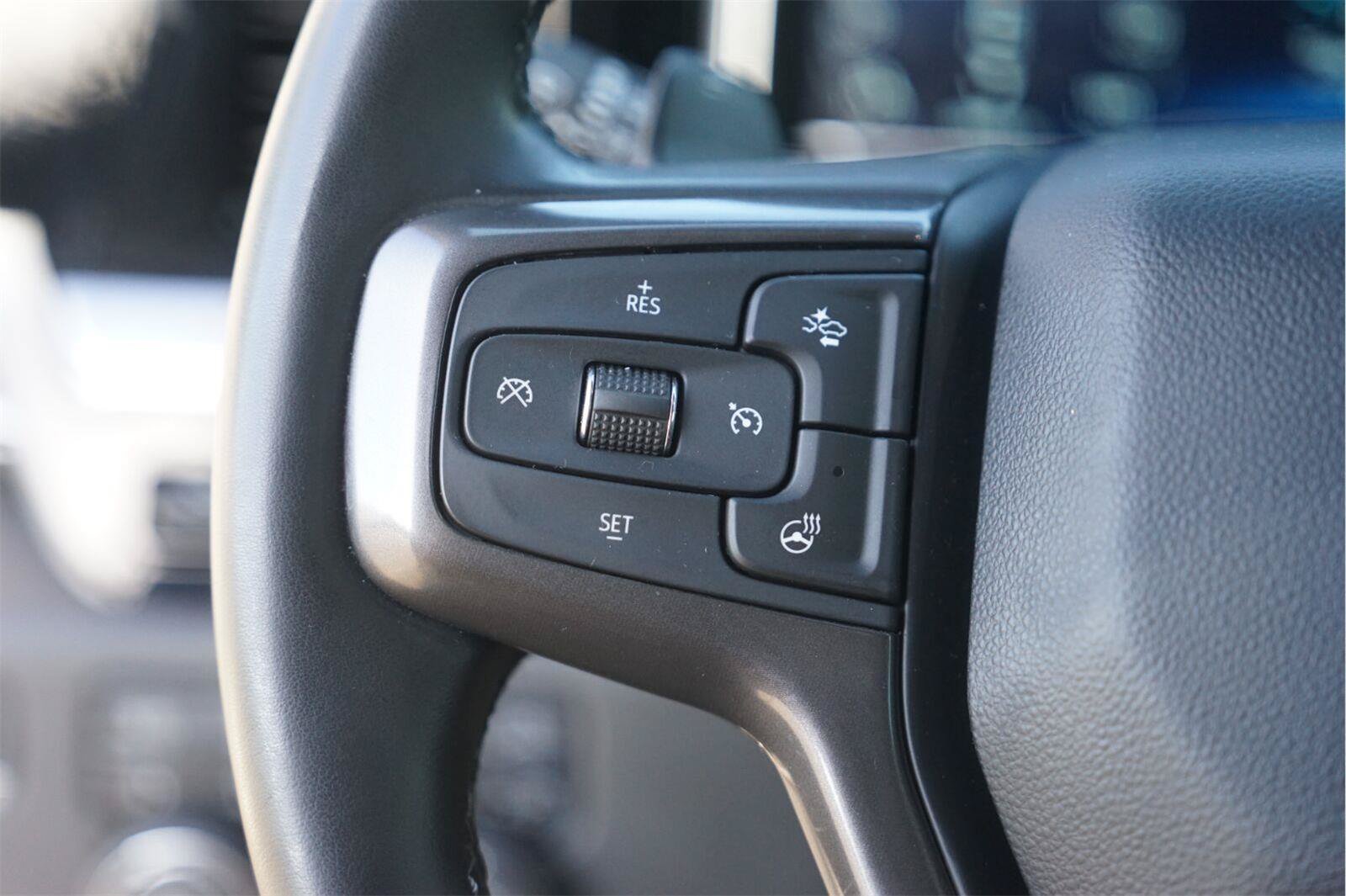 Used 2024 Chevrolet Silverado 1500 High Country w/ High Country Premium Package AWD/4WD image 23