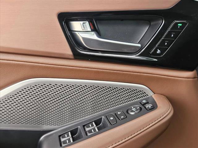 Used 2024 Acura MDX w/ Technology Package FWD image 26